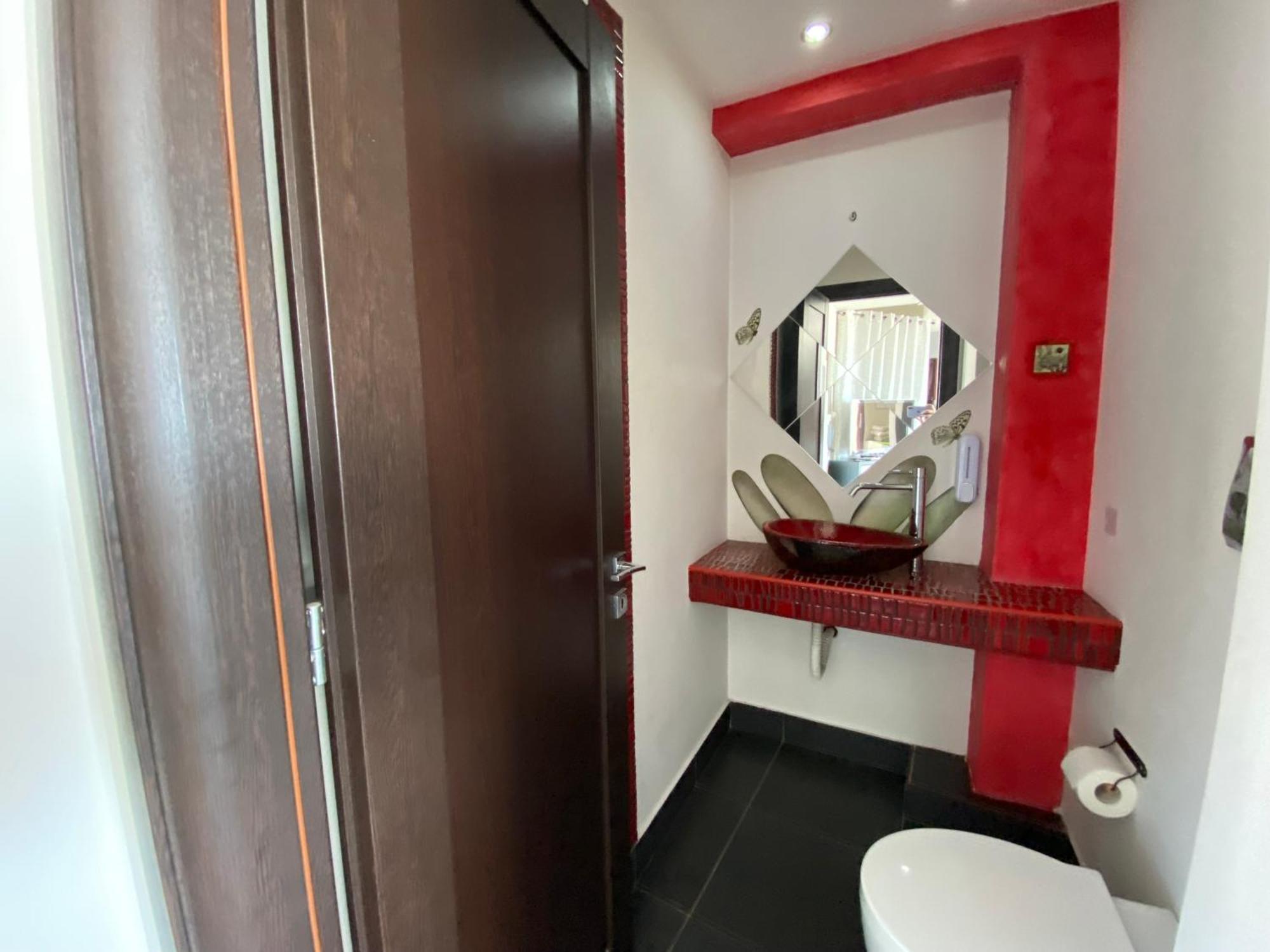 Luxury View Apartment 10Min From Athens Airport Koropíon Buitenkant foto